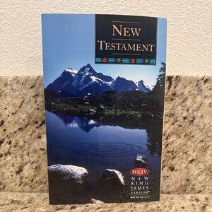📖 The New Testament – New King James Version (NKJV) Christian Bible